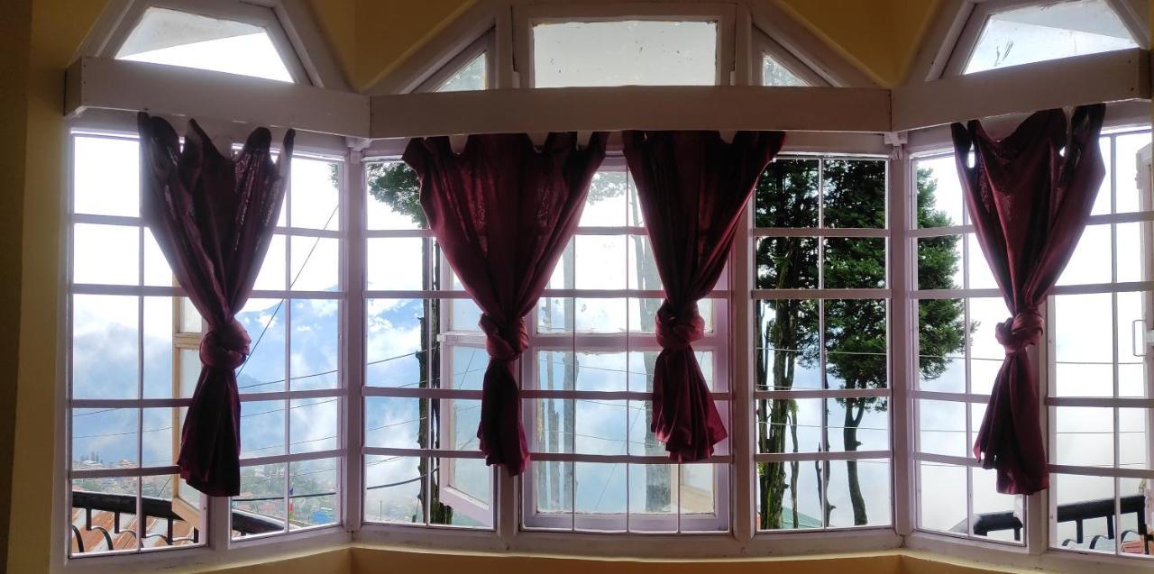 Wind Home Darjeeling- Budget Hotel Near Mall Darjeeling  Extérieur photo