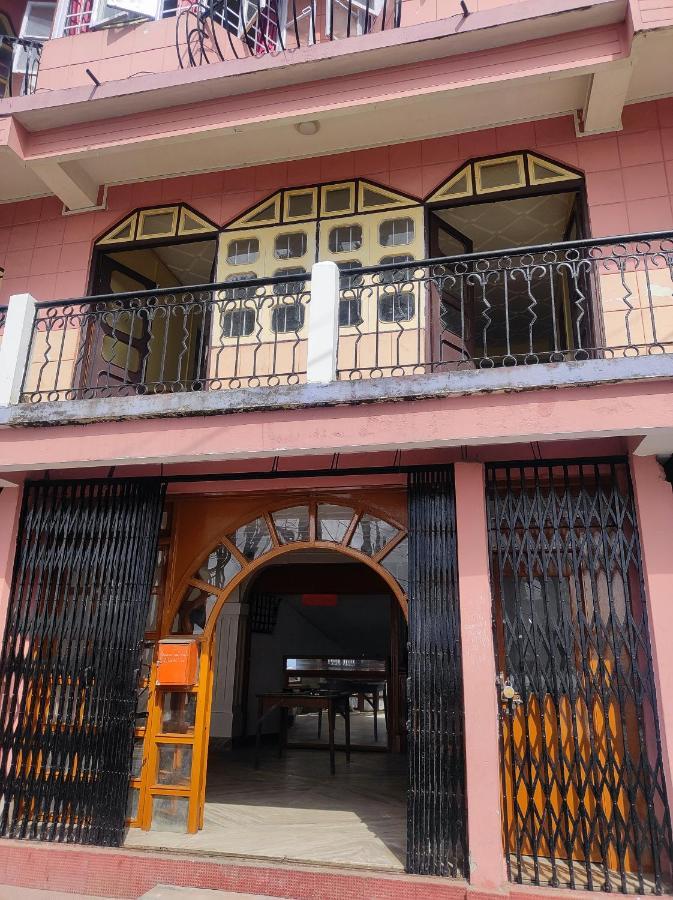 Wind Home Darjeeling- Budget Hotel Near Mall Darjeeling  Extérieur photo